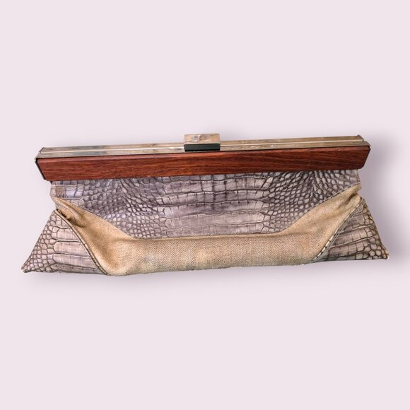 Kenneth Cole New York Croc-Embossed Clutch Silver & Wood Accent - Picture 5 of 6